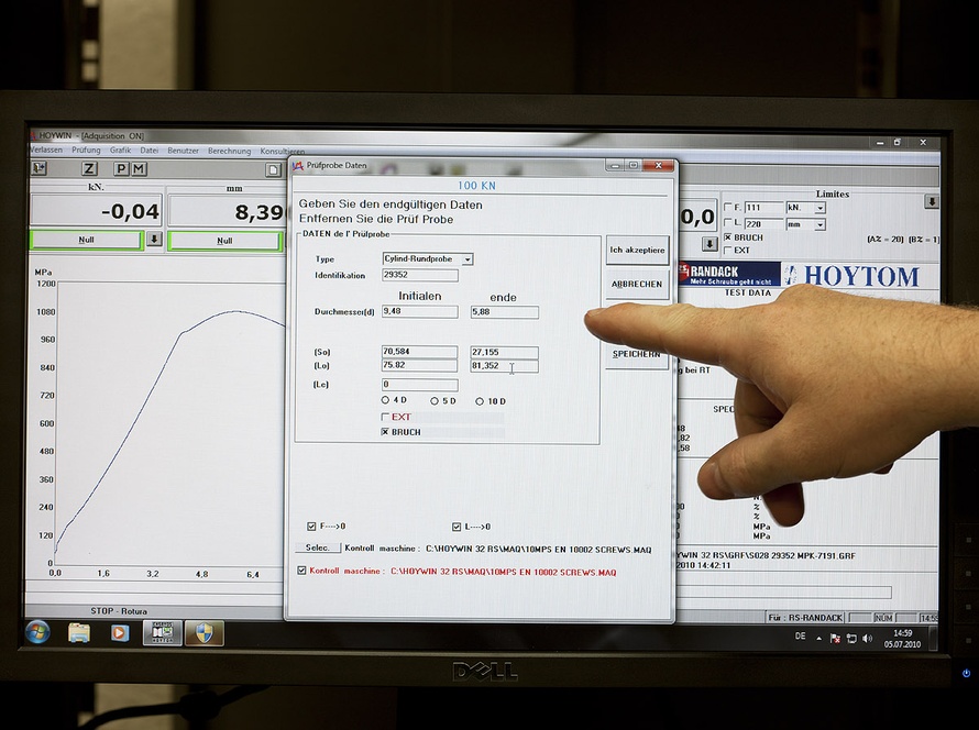monitor_890x664_crop