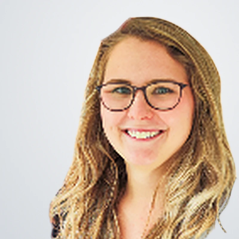 Sophia Schmidt, Verwaltung und Buchhaltung